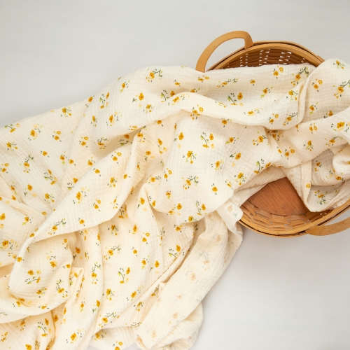 Beautiful flower pattern custom cotton double gauze print fabric for baby